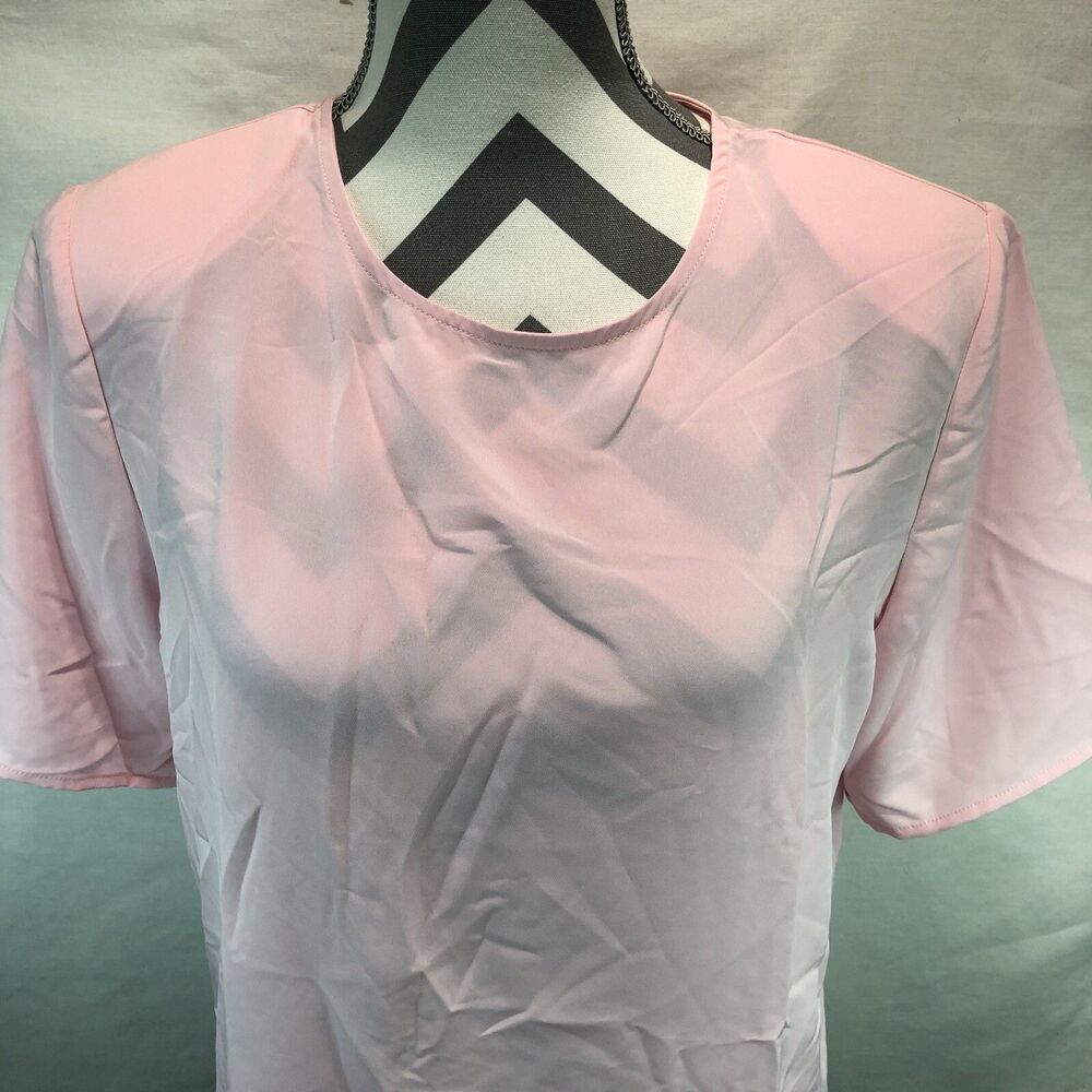 BEA Classics Pink Short Sleeve Keyhole Blouse Shoulder Pass Large EUC ZZ17